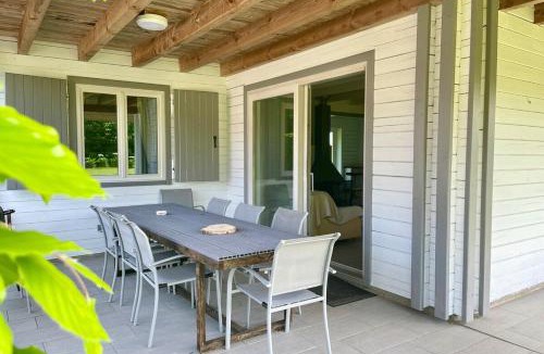 Bernay-en-Ponthieu Ski Chalet | Domaine des Célestins - Samara