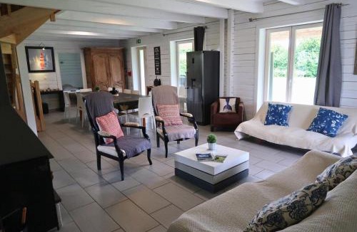 Bernay-en-Ponthieu Ski Chalet | Domaine des Célestins - Samara