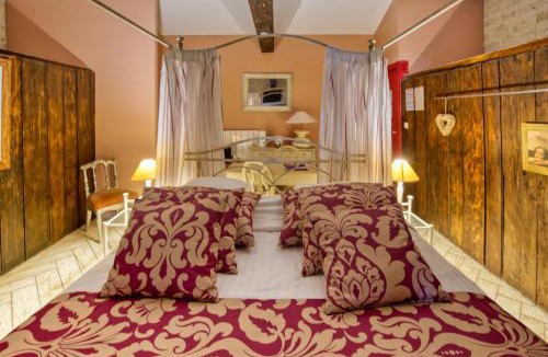 Saintes Agglomeration Hotel | Domaine des Chais