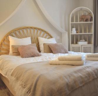 Vaudrimesnil Bed & Breakfast | Domaine des cyprès