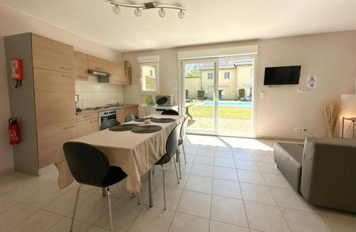 Gagnieres House | Domaine Des Fleurs