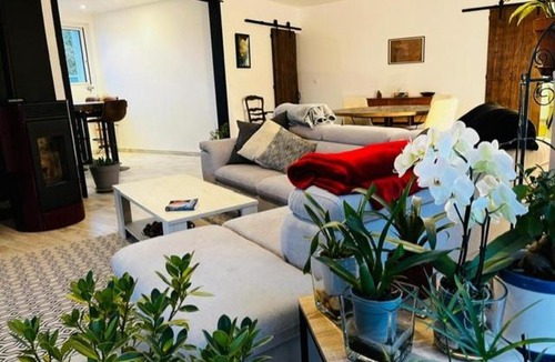 Tanlay House | Domaine des Montots - Le Cottage