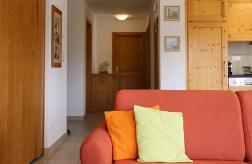 Saint-Pierre-de-Clages Apartment | Domaine des Reines D1A by Interhome