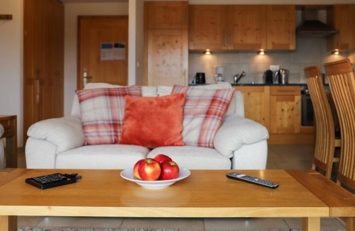 Saint-Pierre-de-Clages Apartment | Domaine des Reines D3 by Interhome