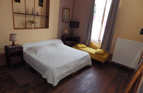 Vaudelnay Bed & Breakfast | Domaine Des Roses