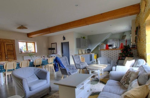 Beaujolais Pierres Dorees House | Domaine des Vignes d'Hôtes