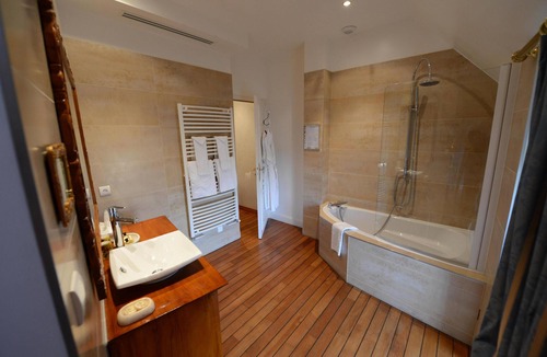 Chambretaud Hotel | Domaine du Boisniard
