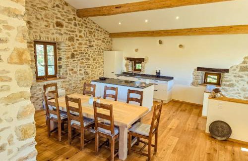 Vagnas Hotel | Domaine du Frigoulet