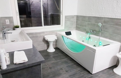 Flassans-sur-Issole Hotel | Domaine du Lac