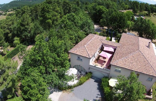 Ailhon Apartment | DOMAINE DU PLANAS - ARCHE