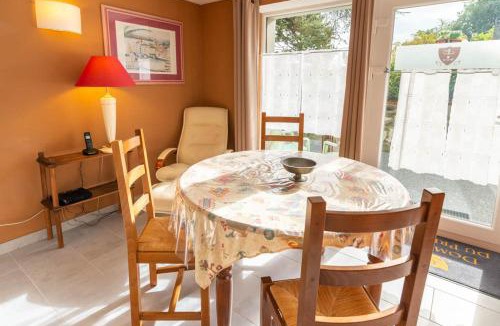 Ambilly Bed & Breakfast | Domaine du Pressoir