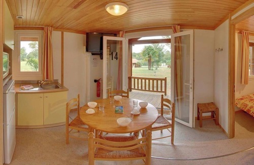 Villandraut Hotel | Domaine Du Roi Kysmar