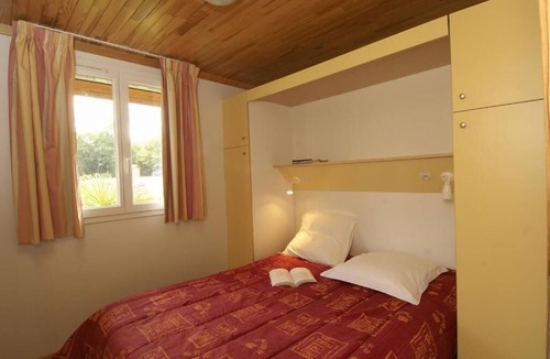 Villandraut Hotel | Domaine Du Roi Kysmar