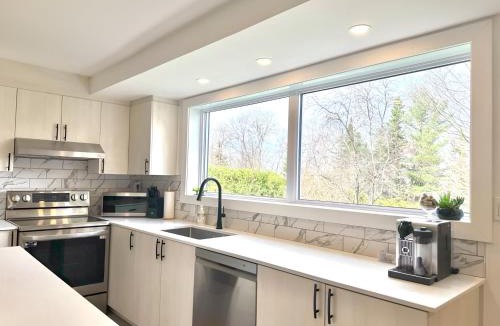 Saint-Faustin-Lac-Carre Apartment | Domaine du Sous-Bois Condo complet