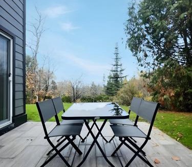 Saint-Faustin-Lac-Carre Apartment | Domaine du Sous-Bois Condo complet