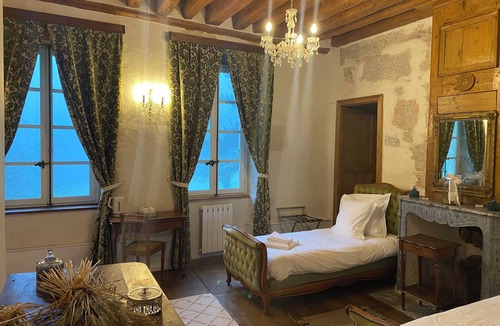 Montanges House | Domaine du Très-Haut