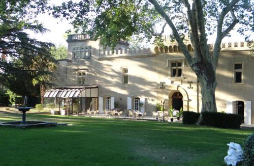 Bagnols-sur-Ceze Hotel | Domaine Du Val De Cèze