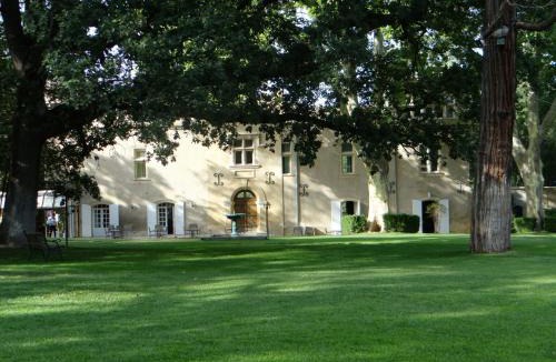 Bagnols-sur-Ceze Hotel | Domaine Du Val De Cèze