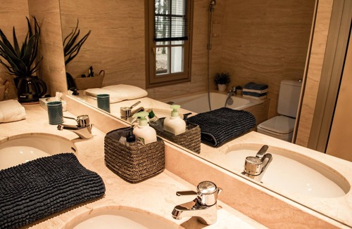 La Haye-du-Theil House | Domaine du Vertbois