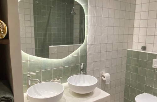 Mirebeau Bed & Breakfast | Domaine du vivier - bed and breakfast