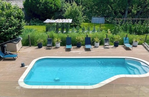Les Abrets en Dauphine Villa | Domaine Magnolia - Charming house with swimming pool and garden