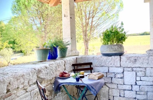 Belmontet House | Domaine des Pierres Blanches