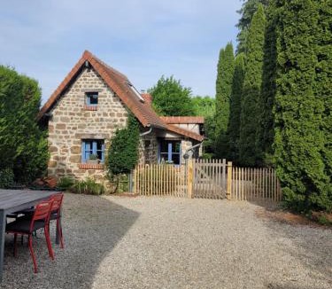 Saint-Denis-de-Villenette House | Domaine Bel Air 855 - Gîte Belle