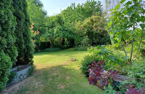 Saint-Denis-de-Villenette House | Domaine Bel Air 855 - Gîte Belle