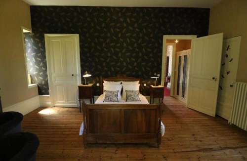 Montmoreau-Saint-Cybard Bed & Breakfast | Domaine de Champ rose