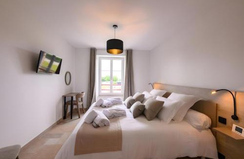 Saint-Sauveur-le-Vicomte Villa | Domaine le St Georges - Piscine