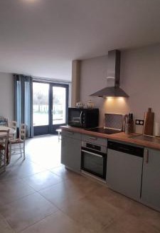 Maubec Bed & Breakfast | Domaine Jardin d'En Naoua