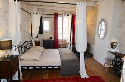 Tizac-de-Curton Bed & Breakfast | Domaine L'Amourette