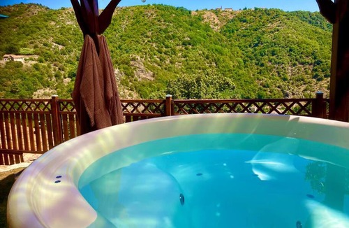 Asperjoc Apartment | Domaine l'Esquiròu - L'insolite TAMIA
