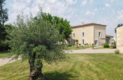 Cleyrac Bed & Breakfast | Domaine La Bastide