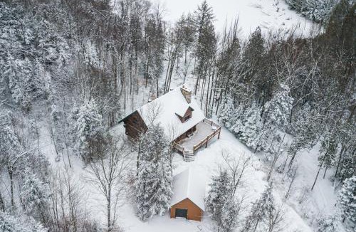 Grenville-sur-la-Rouge Ski Chalet | Domaine la Cedriere