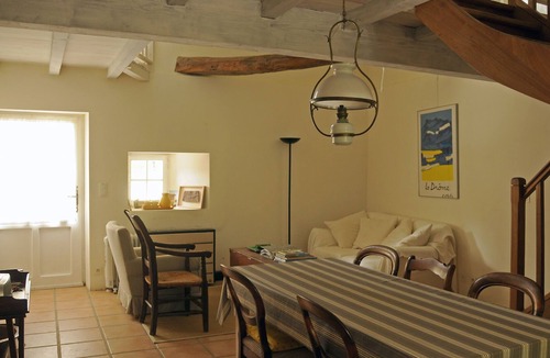 Le Poet-Laval House | Domaine La Garenne