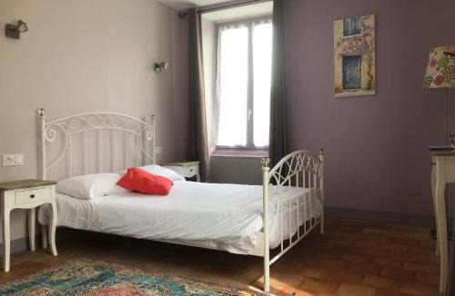 Descartes House | Domaine La Roche Bellin