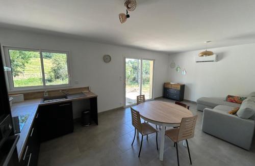 Loubens Bed & Breakfast | Domaine La Tour