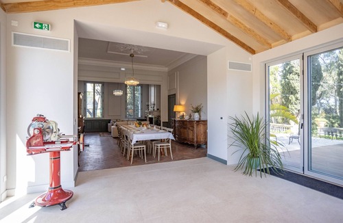 Le Mourillon Villa | DOMAINE LE CHATELET - TOULON