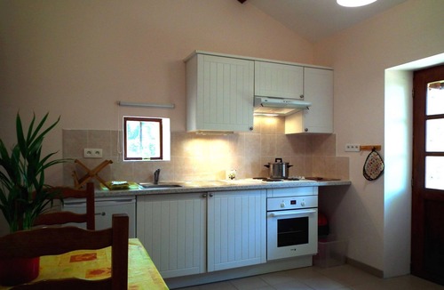 Gavaudun House | Domaine "Le Fournil" mit Jacuzzi by Interhome