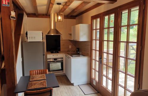 Sainte-Marie-au-Bosc Apartment | Domaine le Manège - Gite Le Phare - près d'Etretat