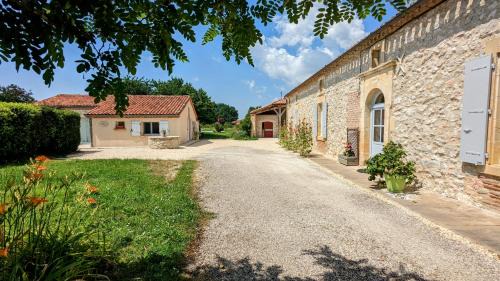 Saint-Georges House | Domaine Le Mas de Flore - Gite Le Quercy