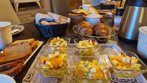 Comberjon Bed & Breakfast | Domaine Le Puits du Moulin