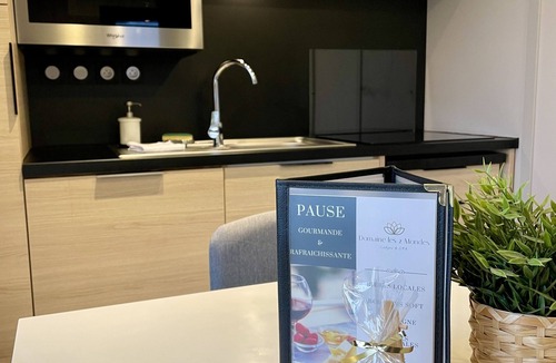 Aydat Hotel | Domaine les 2 Mondes