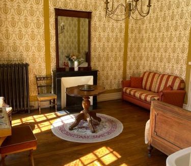 Autry-le-Chatel Bed & Breakfast | Domaine Les Bruyères