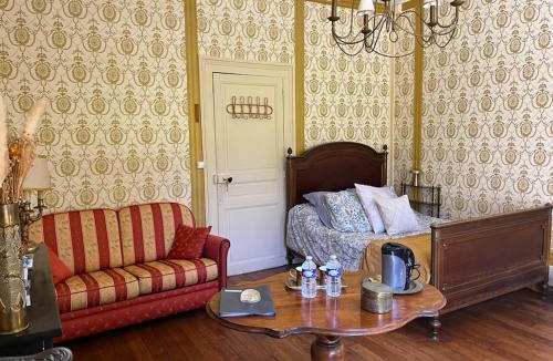 Autry-le-Chatel Bed & Breakfast | Domaine Les Bruyères