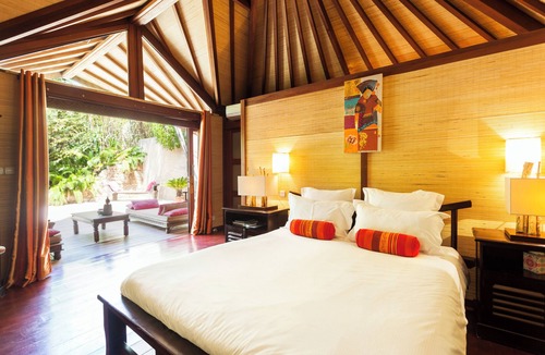 Cote d'Azur- French Riviera Bed & Breakfast | Domaine Les Mésanges