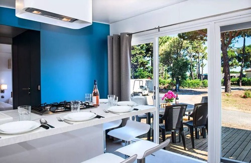 Les Cabanes de Fleury Ski Chalet | Domaine Les Mûriers - Cottage 3 Rooms 4 People VIP
