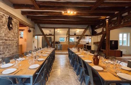 Thury House | Domaine Les Pigées