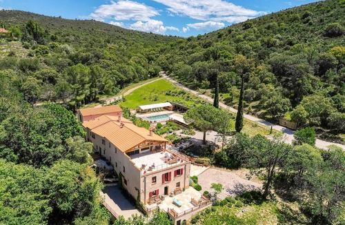 Castelnou Villa | Domaine Les Pyrenees